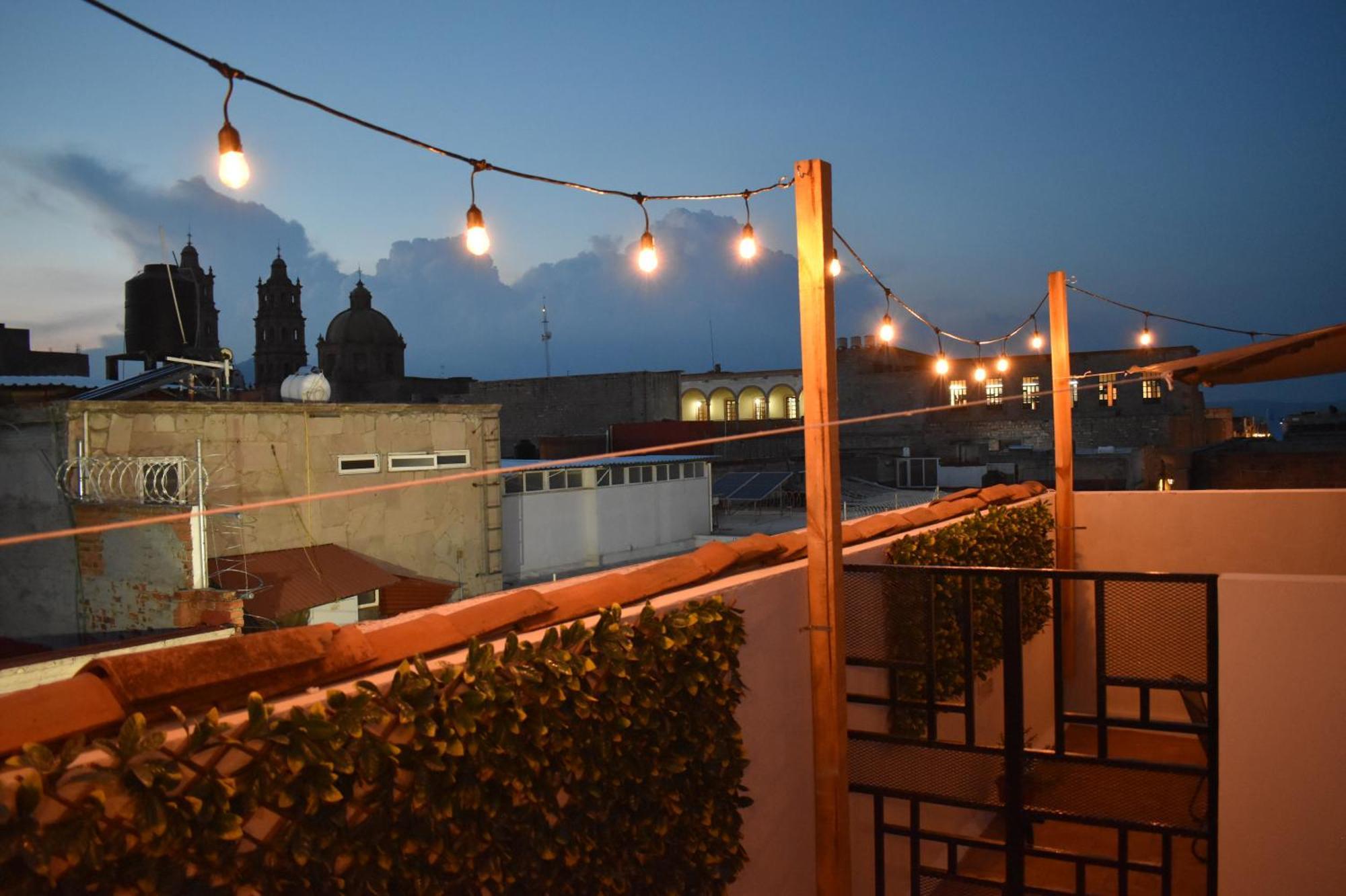 El Suburbio - Serapio Rendon Morelia Exteriér fotografie