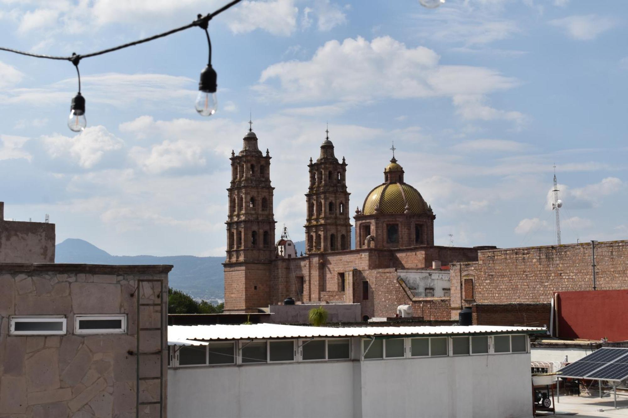 El Suburbio - Serapio Rendon Morelia Exteriér fotografie