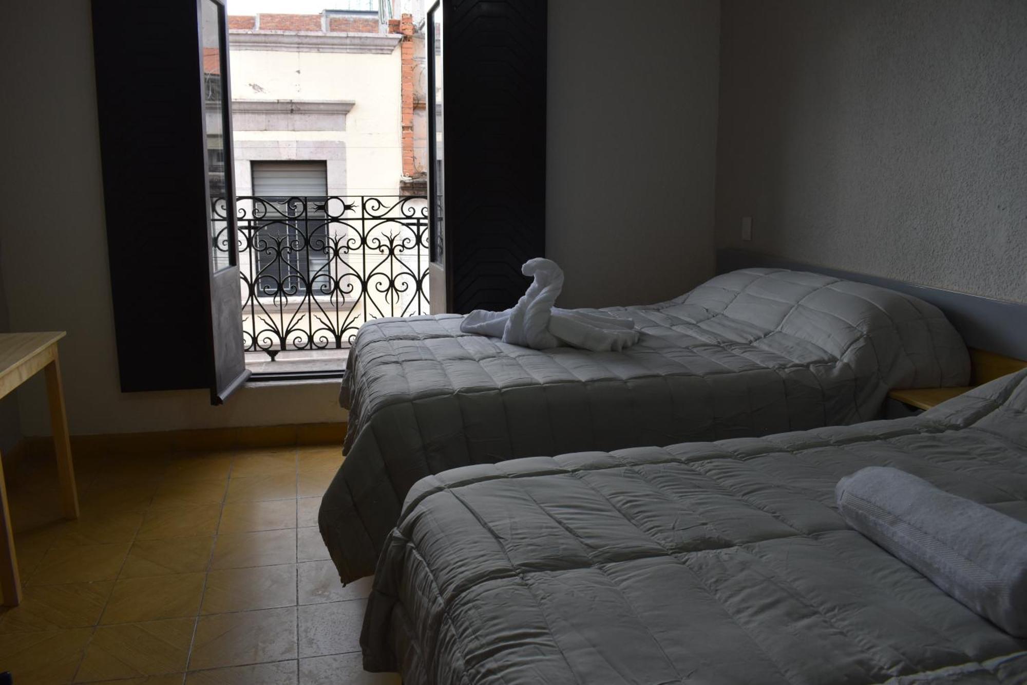 El Suburbio - Serapio Rendon Morelia Exteriér fotografie
